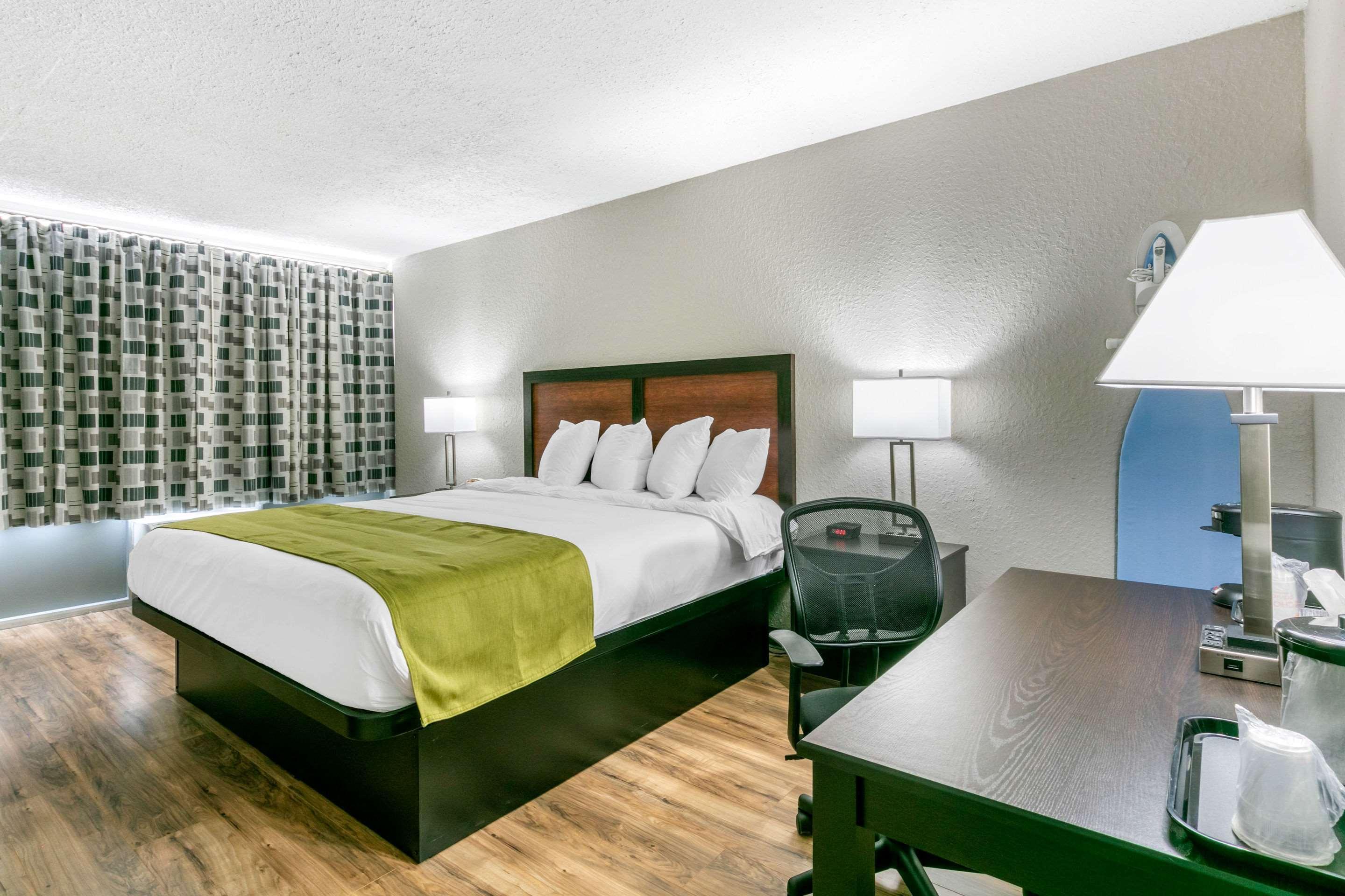 Rodeway Inn Kingston Springs Экстерьер фото