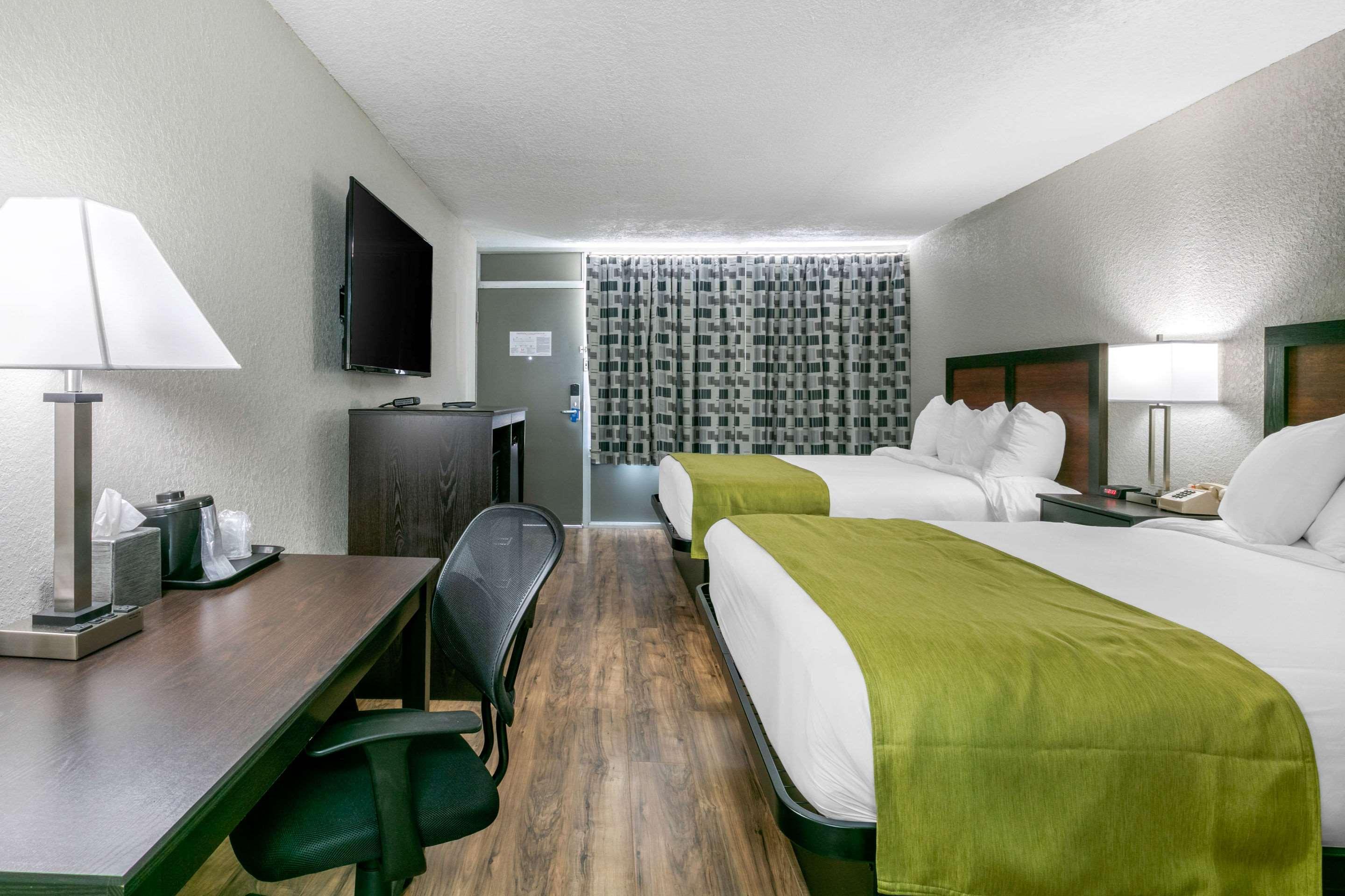 Rodeway Inn Kingston Springs Экстерьер фото